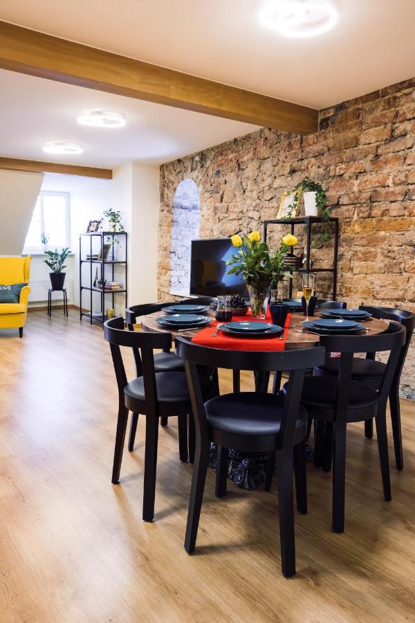 Rothko Apartment/8 Guests/4Bedrooms/Riga Old Town Exteriér fotografie